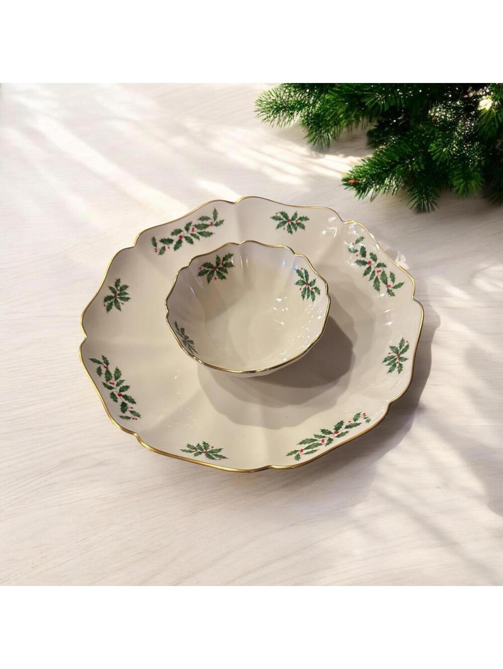 Vintage Lenox Holiday Holly and Berry Chip and Dip Platter Special Presidential